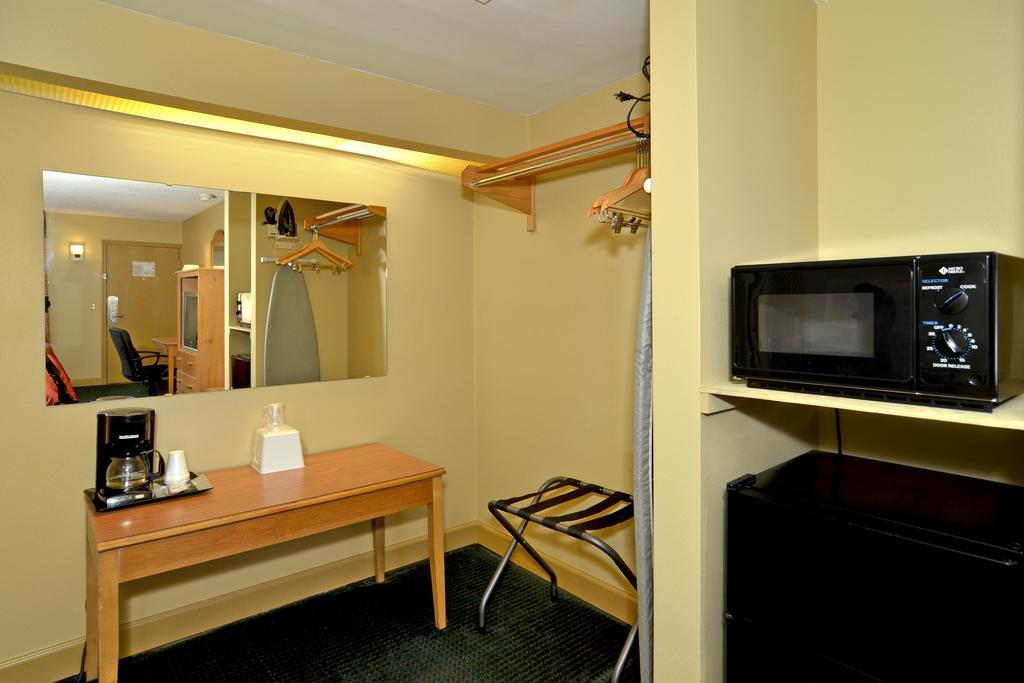 Rodeway Inn Hot Springs National Park Area חדר תמונה